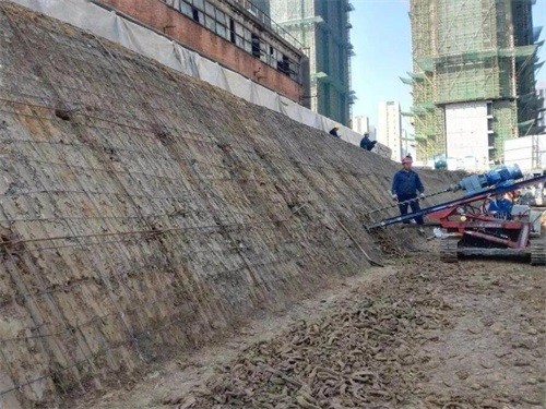 罗城建筑边坡支护